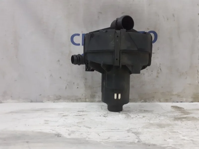 Насос воздушный Mercedes-Benz C-Class A0001406785 W204