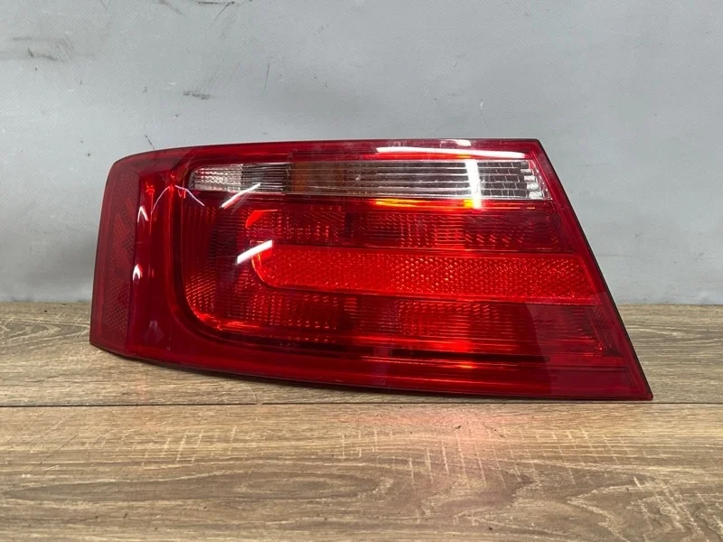 Фонарь на крыло Audi A5 8T0945095 8K 2.0T, задний левый