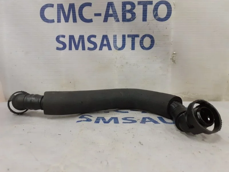 Трубка вентиляционная Audi A5 06J103221 8K 2.0T