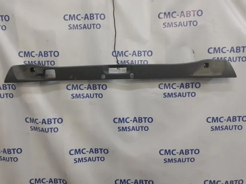 Накладка замка багажника Volvo XC90 2007-2012 39973770 XC90 3.2, задняя