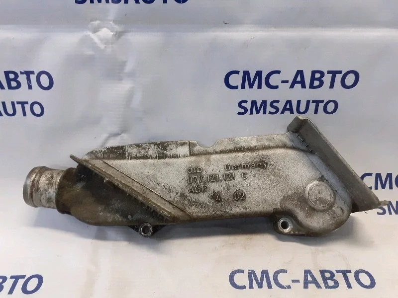 Корпус термостата Audi A8 077121121C D3