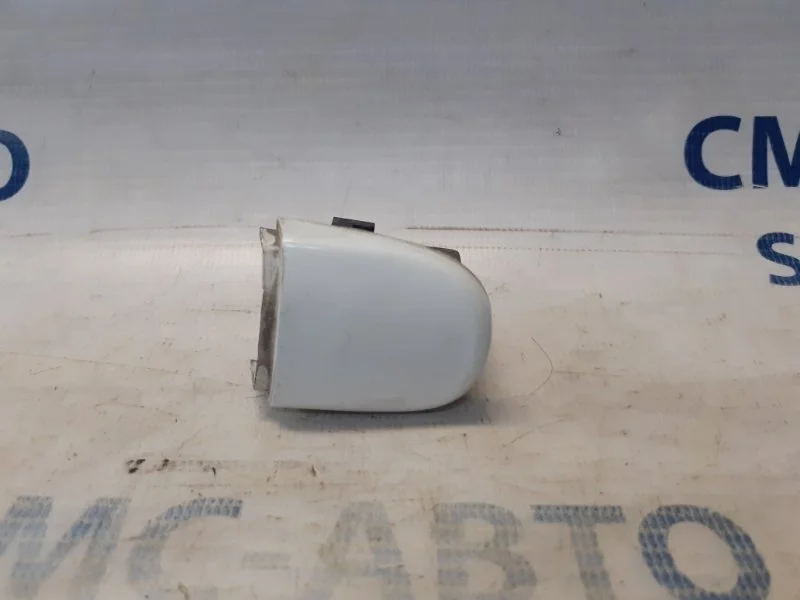 Накладка ручки двери наружняя Volkswagen Tiguan 5N0839167B 2.0T, задняя