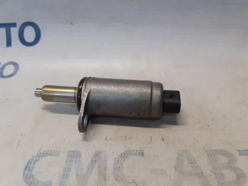 Клапан электромагнитный Audi A6 06E103697G C7 2.8