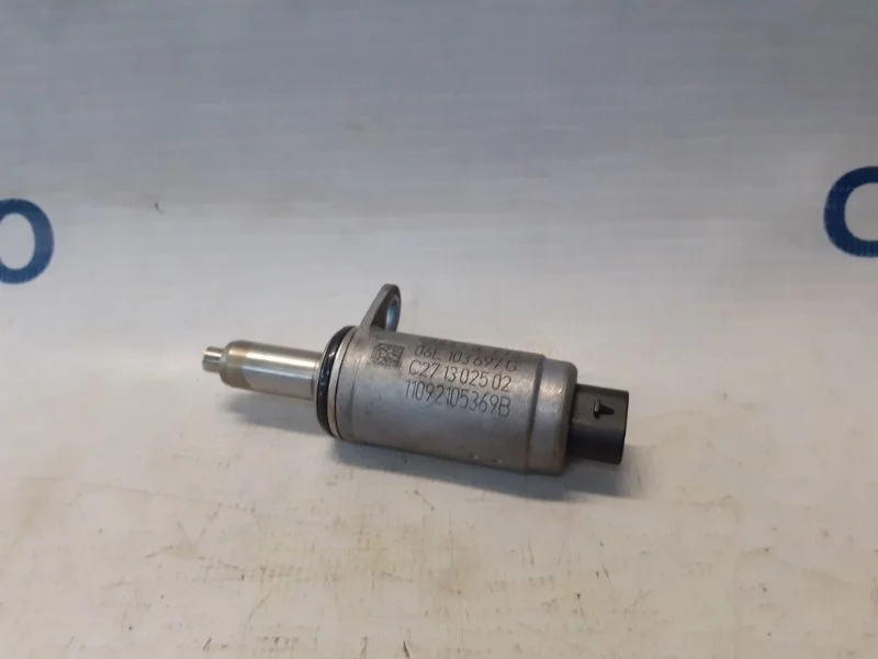 Клапан электромагнитный Audi A6 06E103697G C7 2.8