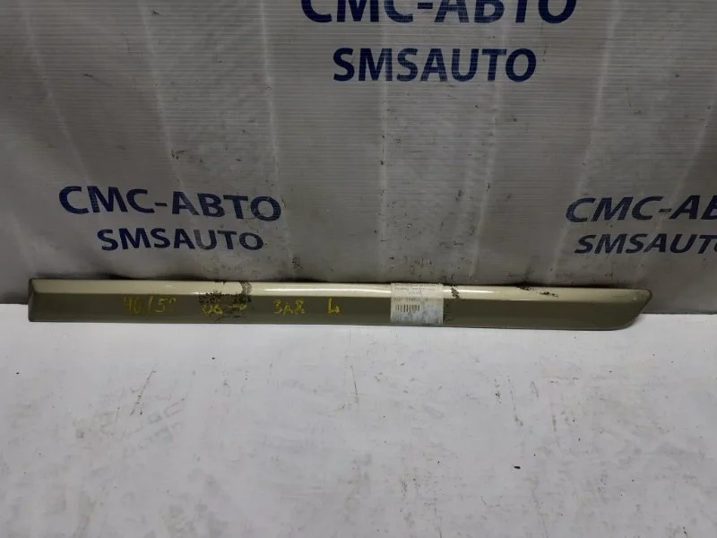 Молдинг двери Volvo s40 2004-2012 39987038, задний левый