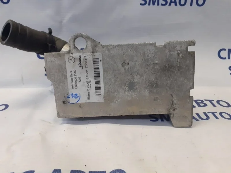 Радиатор масляный Mercedes-Benz GLC A0995002500 X253