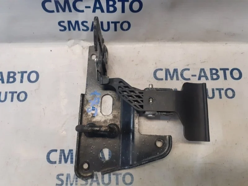 Замок капота Audi A6 4F0823480B C6 2.8