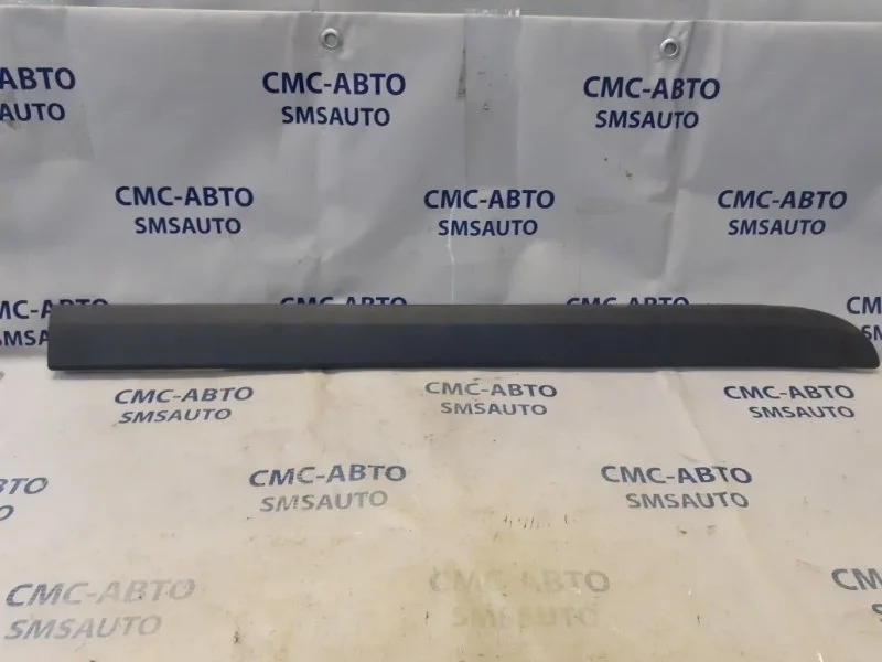 Молдинг двери Volvo XC90 2007-2012 30698454 ХС90 4.4, задний правый