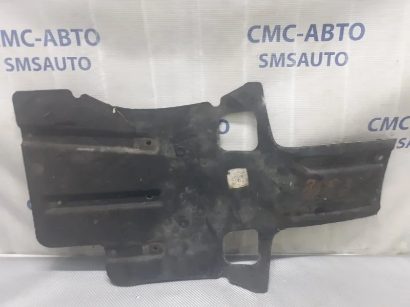 Шумоизоляция Volkswagen Touareg 2011-2014 7P6825231C NF 3.6