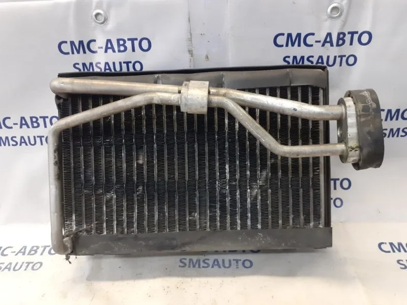 Испаритель кондиционера Audi A8 4E0820103