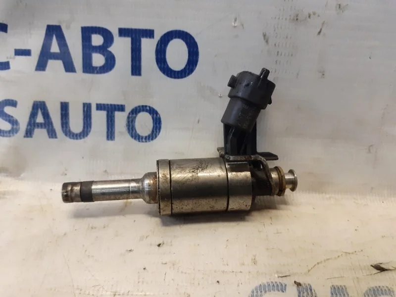 Форсунка топливная Volvo XC60 9487434 ХС60 2.0Т