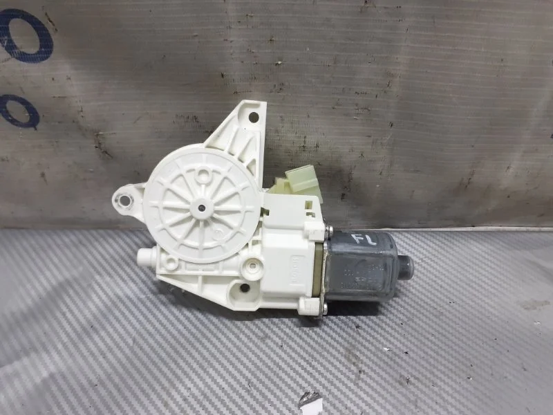 Моторчик стеклоподъемника Mercedes-Benz E-Class A2048200142 W212 3.5, передний левый