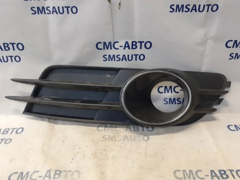 Решетка бампера Audi A6 4G0807682 C7 2.8, передняя правая