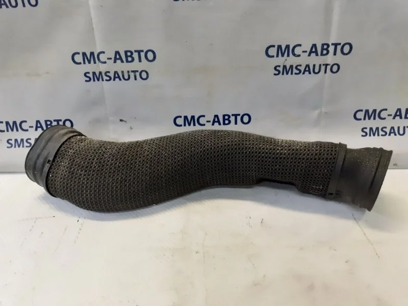 Патрубок воздушный Mercedes-Benz R-Class A2515000661 W251 3.5, правый