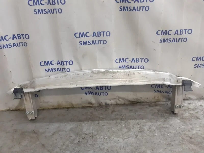 Усилитель бампера Audi A6 Allroad 4F0807111E C6 3.2, передний