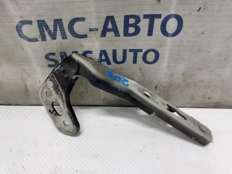 Петля капота Audi A6 Allroad 4F0823302 C6 3.2, передняя правая