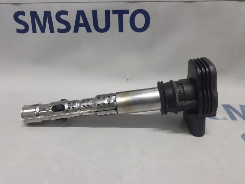 Катушка зажигания Volkswagen Tiguan 2008-2012 06F905115F 2.0T