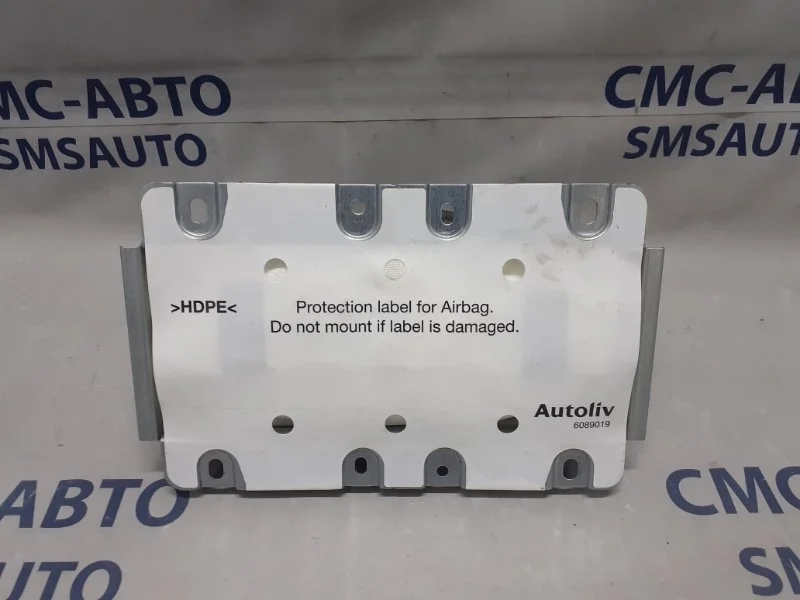 Подушка безопасности пассажира Airbag Volvo XC60 31332118 ХС60 2.0T