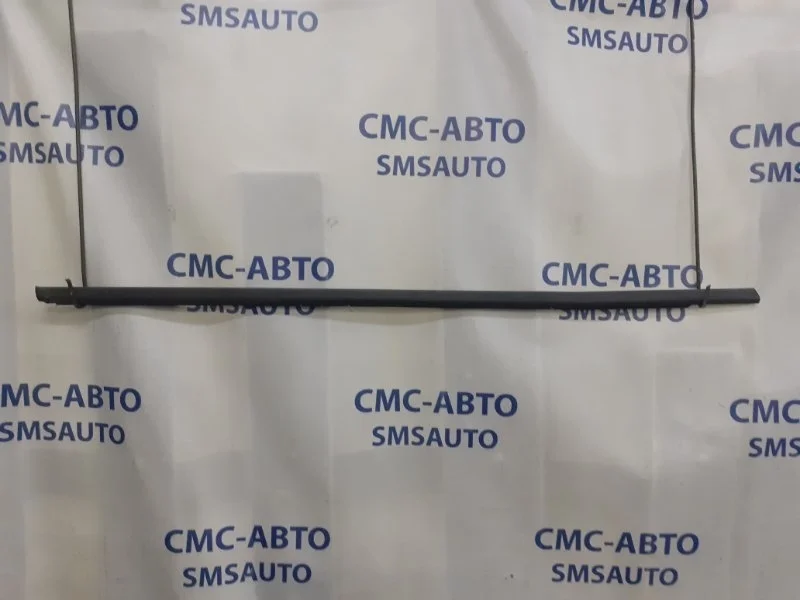 Молдинг двери Volvo S60 2014-2017 30799426 С60 2.0D, передний правый