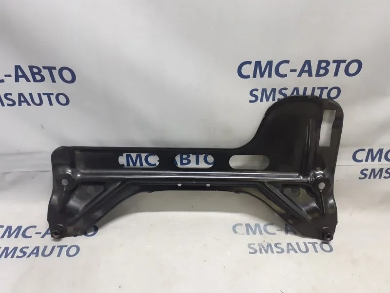 Кронштейн Mercedes-Benz GLK A2216200311 X204 3.0