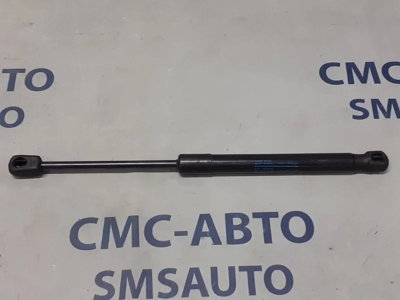 Амортизатор капота Audi A7 4G8823359A 4G 3.0 CGW