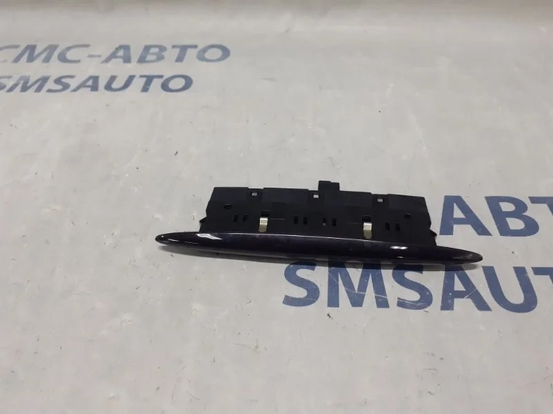 Дисплей парктроника Mercedes-Benz ML A0015423723 W164 3.0D