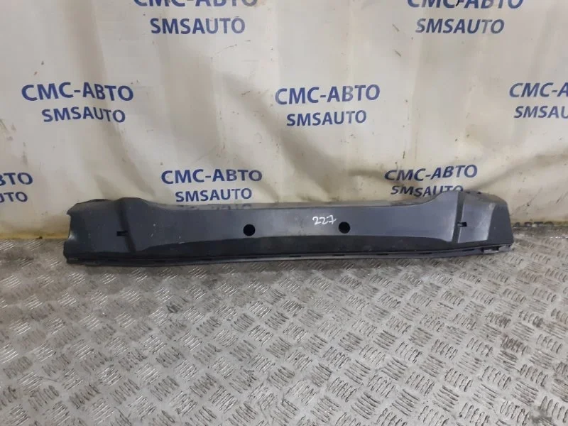 Усилитель бампера пластиковый Volvo S40 2008-2012 30744964 С40 2.4, передний