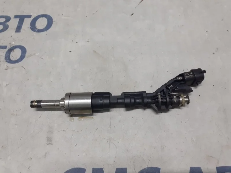 Форсунка топливная Volvo S60 2014-2017 31375047 С60 1.6T