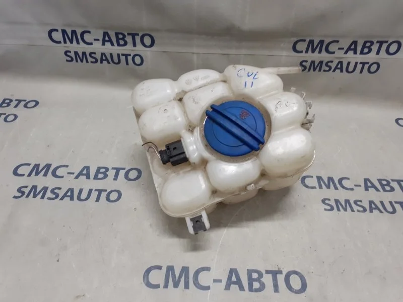 Бачок расширительный Volkswagen Touareg 7P0121407 NF 3.0TD