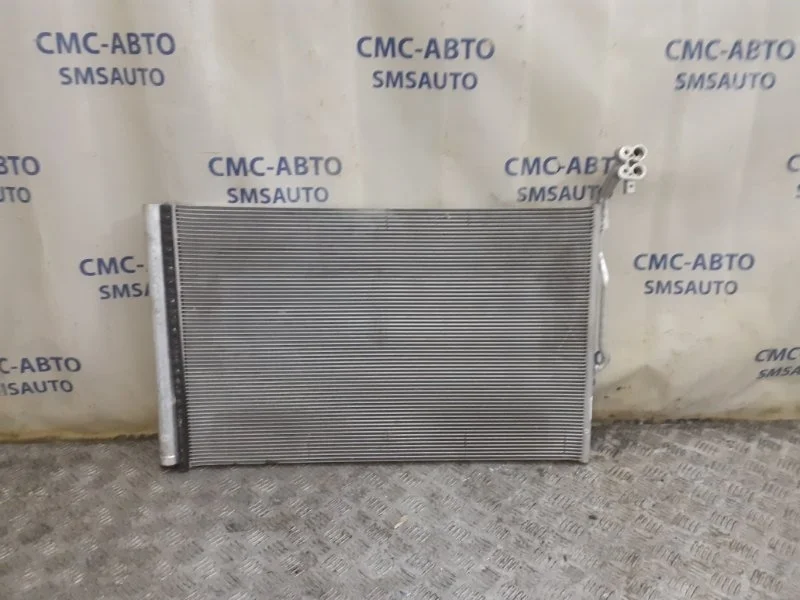 Радиатор кондиционера Volkswagen Touareg 7P0820411A NF 3.0