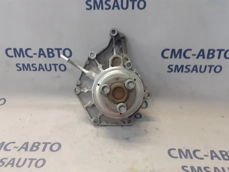 Помпа системы охлаждения Volkswagen Touareg 06E121018K NF