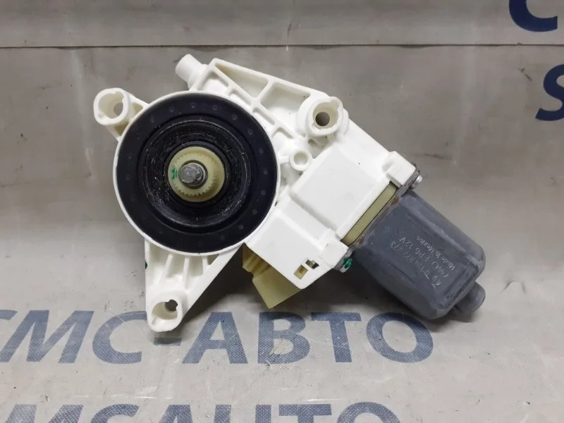 Моторчик стеклоподъемника Mercedes-Benz ML A2518200742 W164 3.0D, передний левый