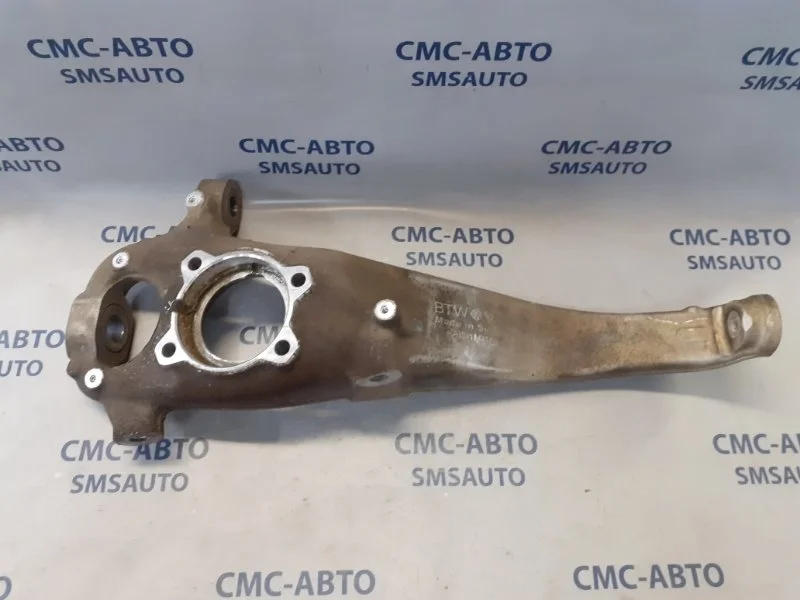 Кулак поворотный Porsche Cayenne 7P0407246A 958 3.6. 5502, передний правый