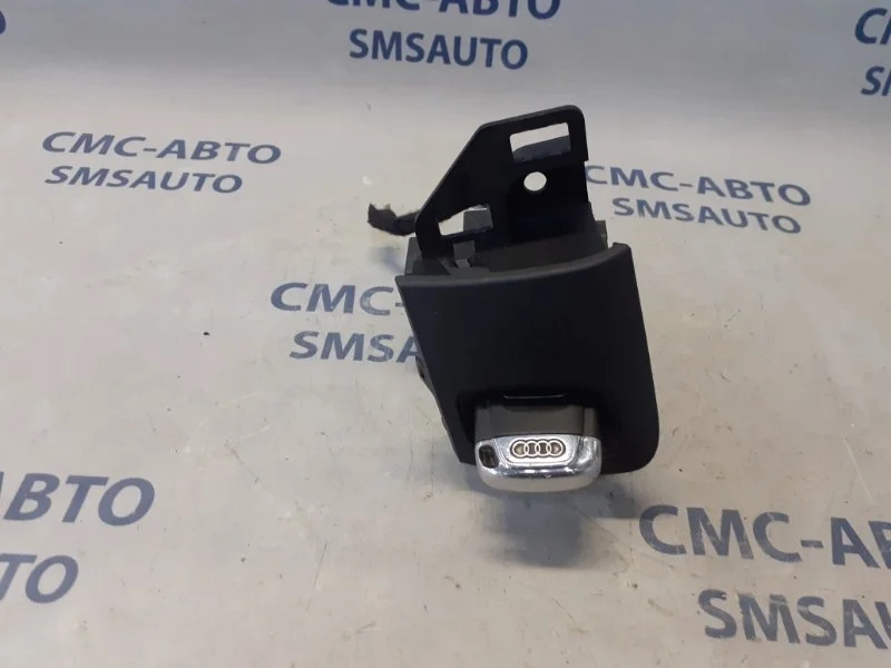 Замок зажигания Audi A4 8K0909131D 8K 2.0D