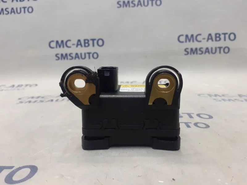 Датчик ускорения Volvo XC70 30667400 ХС70 3.2