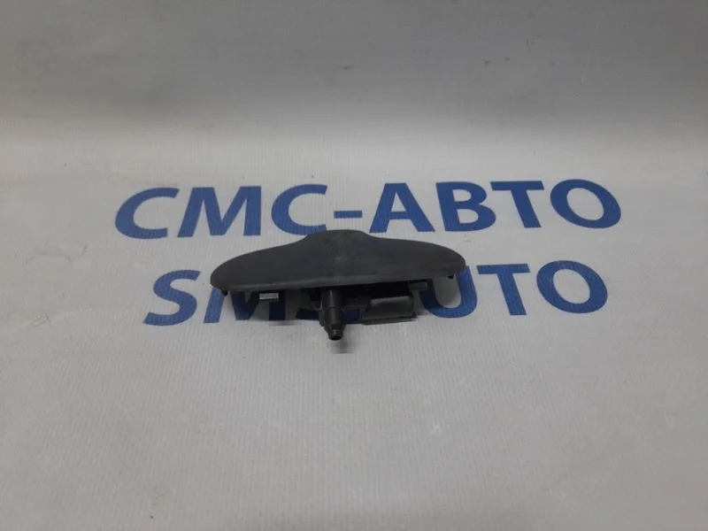 Форсунка омывателя лобового стекла Audi A8 2012 4H0955988 D4 4.2 CDR, правая