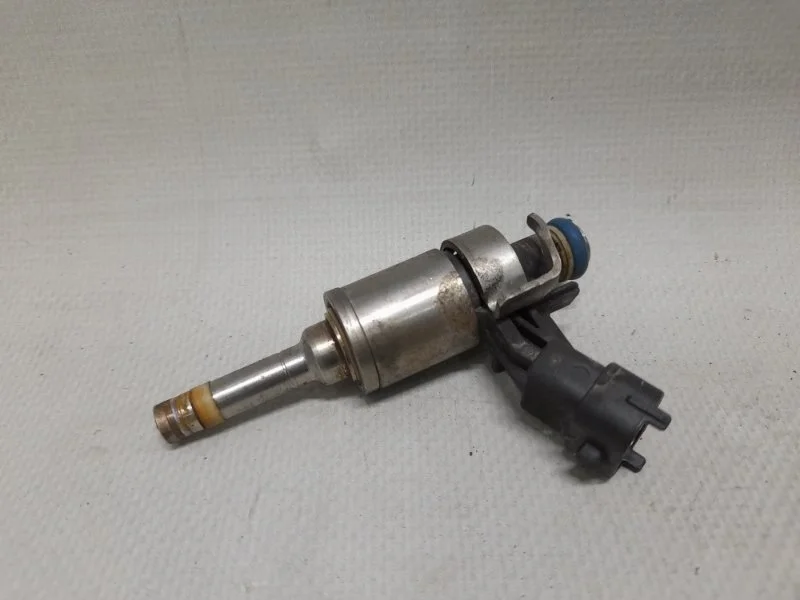 Форсунка топливная Volvo XC60 9487434 XC60 2.0T