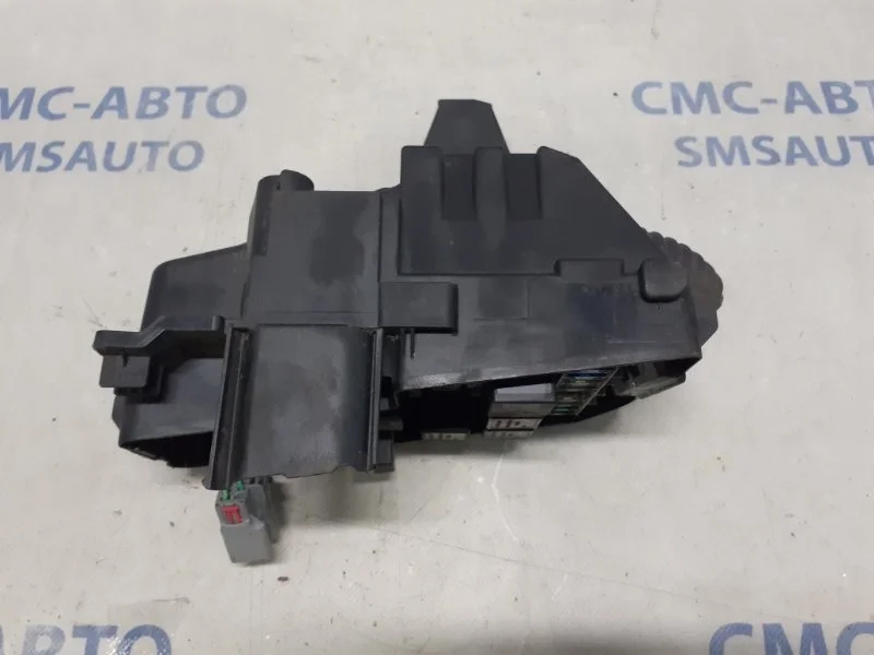 Корпус блока предохранителей Volvo XC90 2007-2012 30797010 ХС90 2.4D