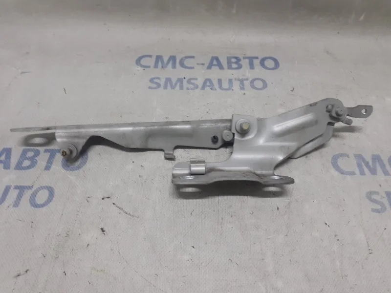 Петля капота Volvo XC60 31385814 ХС60 2.0T, левая