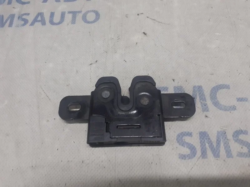 Замок капота Volvo XC60 31298610 ХС60 2.0T, левый