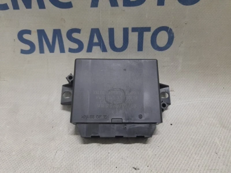 Блок управления парктроником Volvo S80 30682548 С80 3.2
