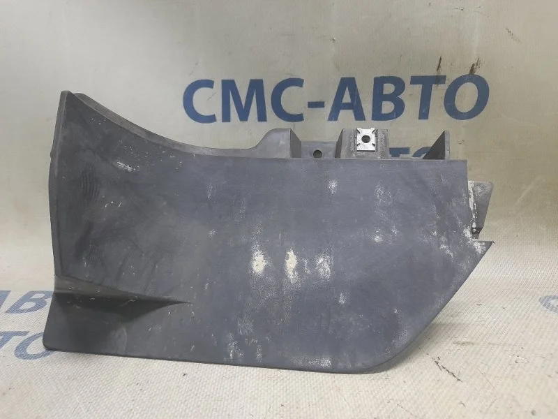 Брызговик Volkswagen Touareg 7P6854856 NF 3.6, задний правый