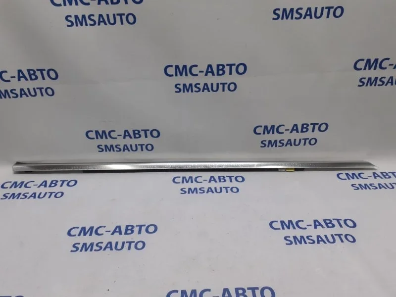 Молдинг стекла двери Mercedes-Benz CLS-Class A2187200424 W218 3.5, передний правый