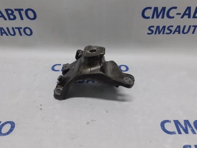 Кронштейн ДВС Audi A8 2011 4H0199307AC D4 4.2 CDR, левый