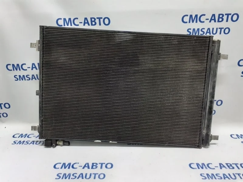 Радиатор кондиционера Audi A8 2011 4H0260401C D4 4.2 CDR