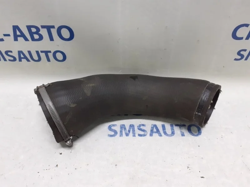 Патрубок интеркулера Volvo XC70 30741450 ХС70 3.0T