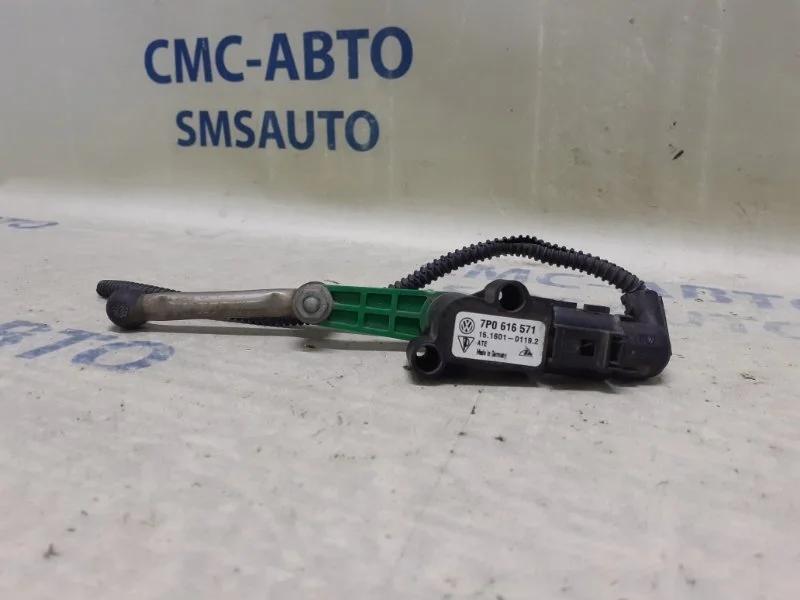 Датчик уровня подвески Volkswagen Touareg 7P0616571 NF 3.0, задний