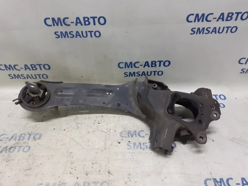 Кулак поворотный Volvo XC70 31406321 ХС70 3.0T, задний правый