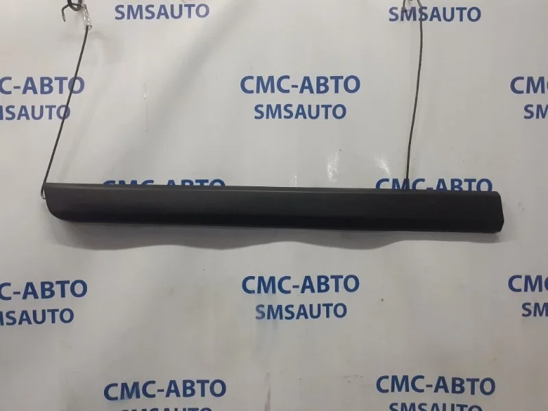 Накладка двери Volvo XC60 31294845 ХС60 2.0T, передняя левая