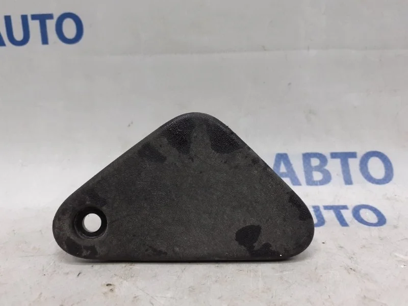 Кронштейн радиатора Volvo S80 30723367 С80 2.5T, правый